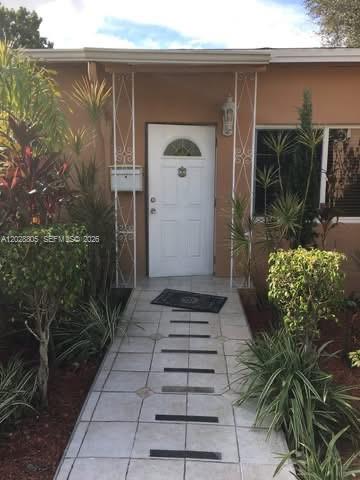 CORAL WAY PARK SEC B - Residential Lease