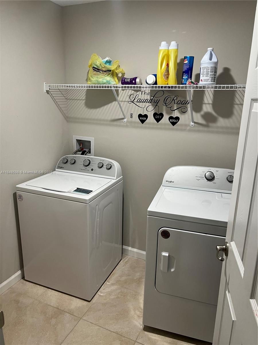 PORT ST LUCIE SECTION 18 - Residential Lease