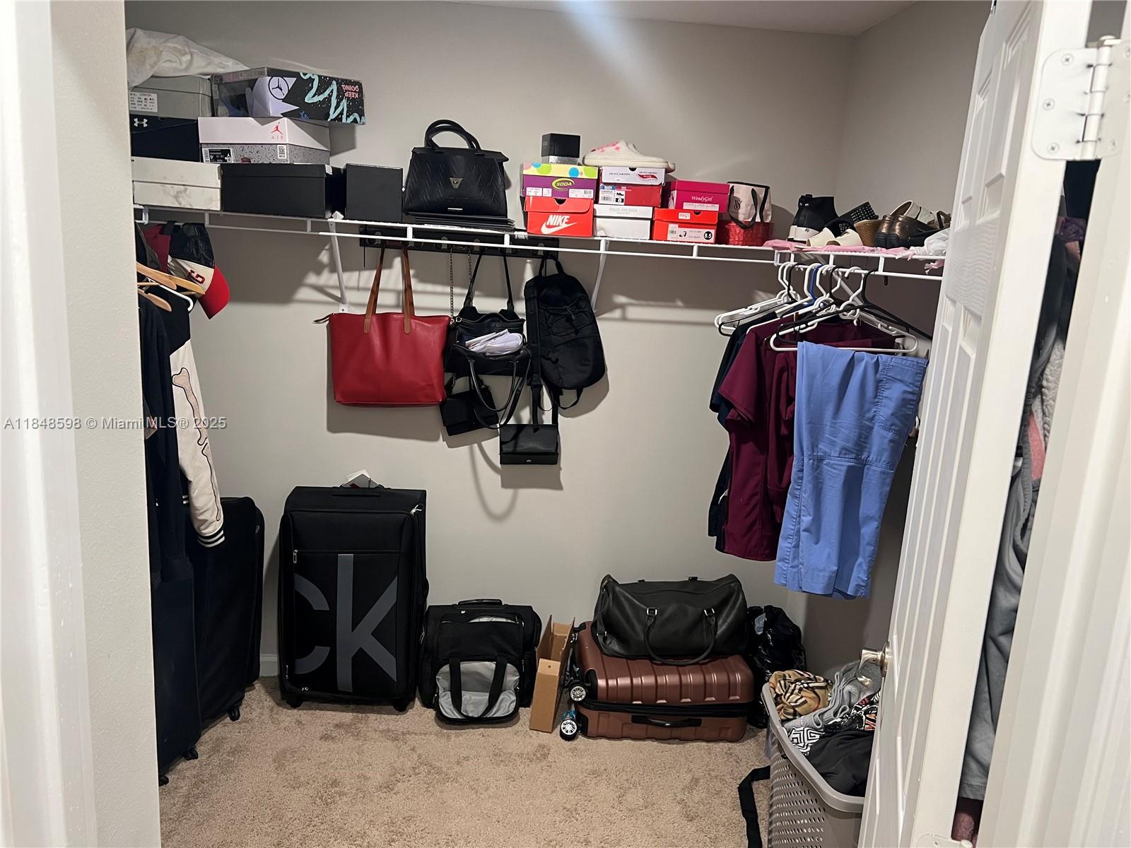 PORT ST LUCIE SECTION 18 - Residential Lease
