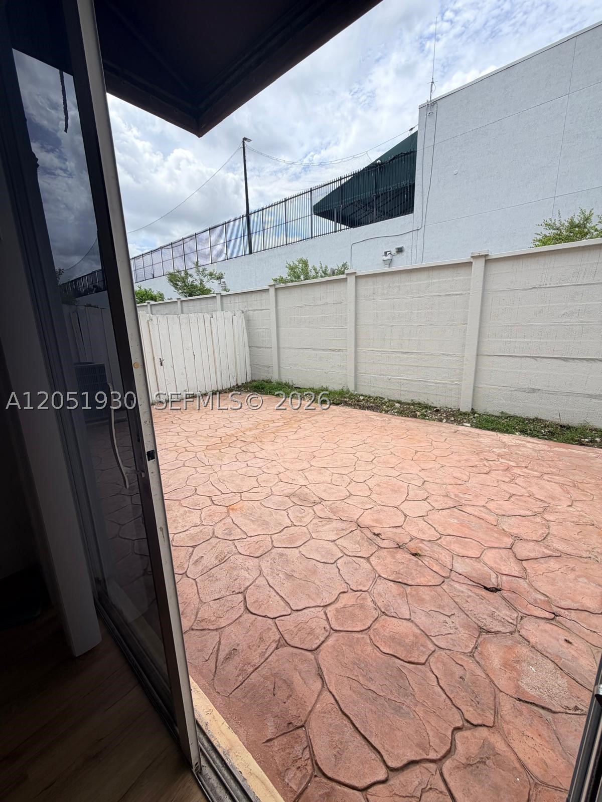 SORRENTO TOWNHOMES - Residential Lease