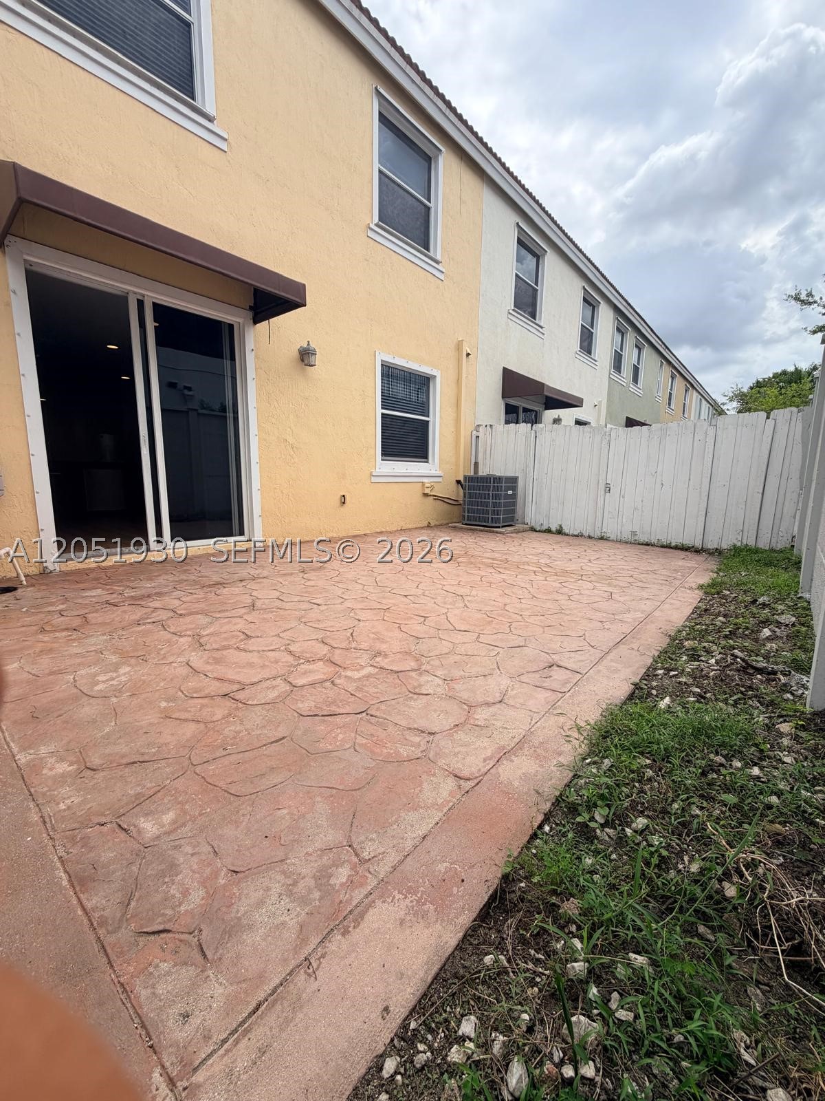 SORRENTO TOWNHOMES - Residential Lease