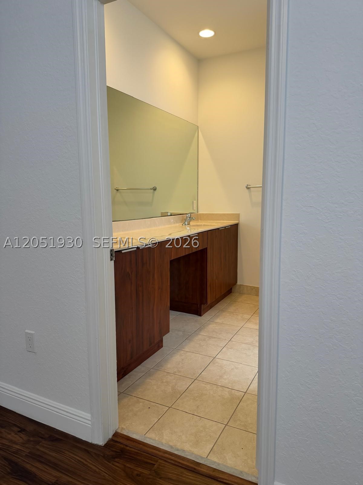 SORRENTO TOWNHOMES - Residential Lease