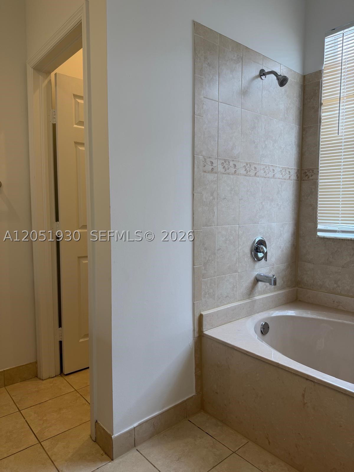 SORRENTO TOWNHOMES - Residential Lease