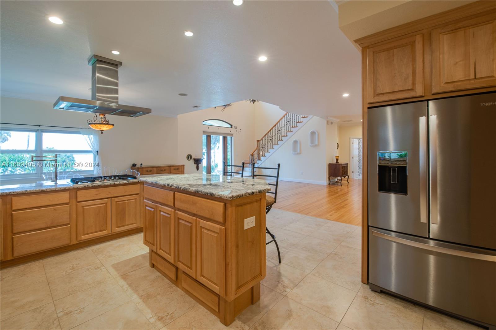 Broadview Manor - Residential