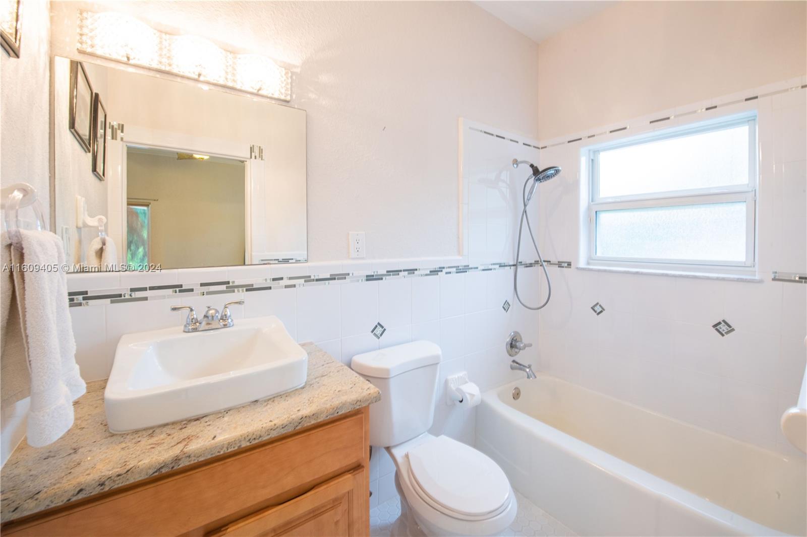 Broadview Manor - Residential