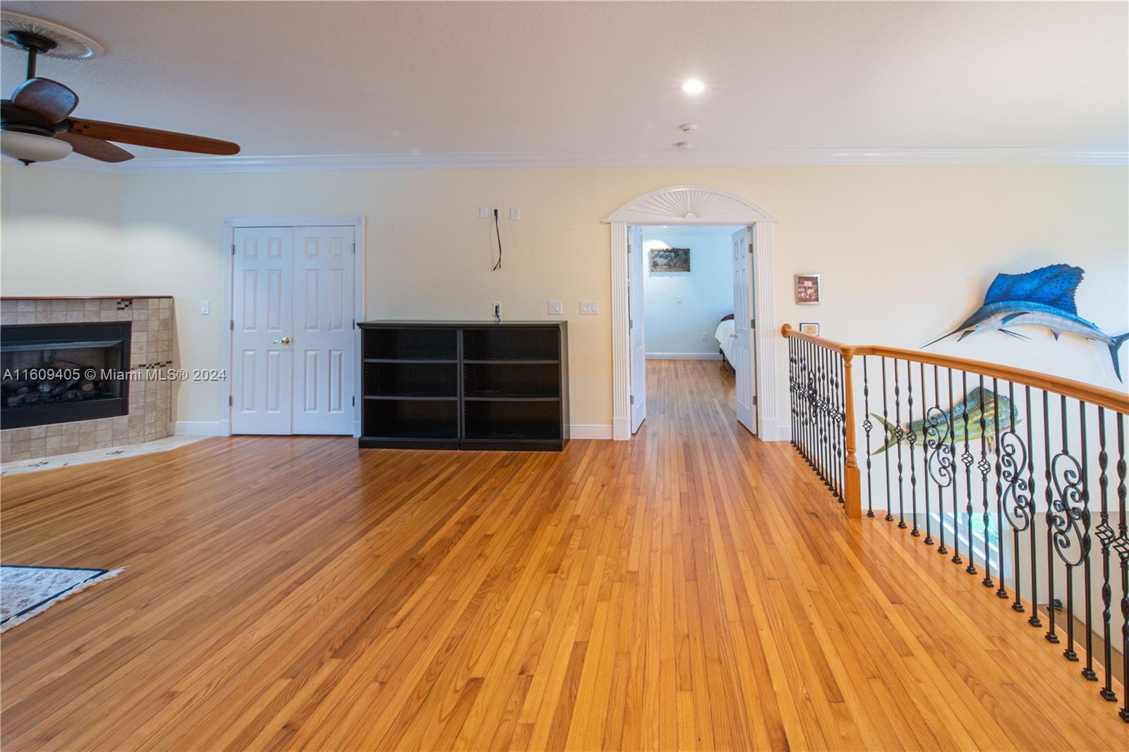 Broadview Manor - Residential