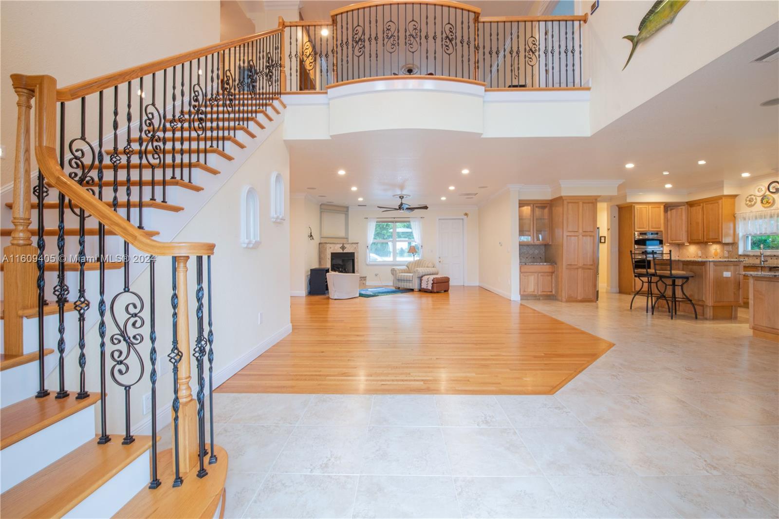 Broadview Manor - Residential