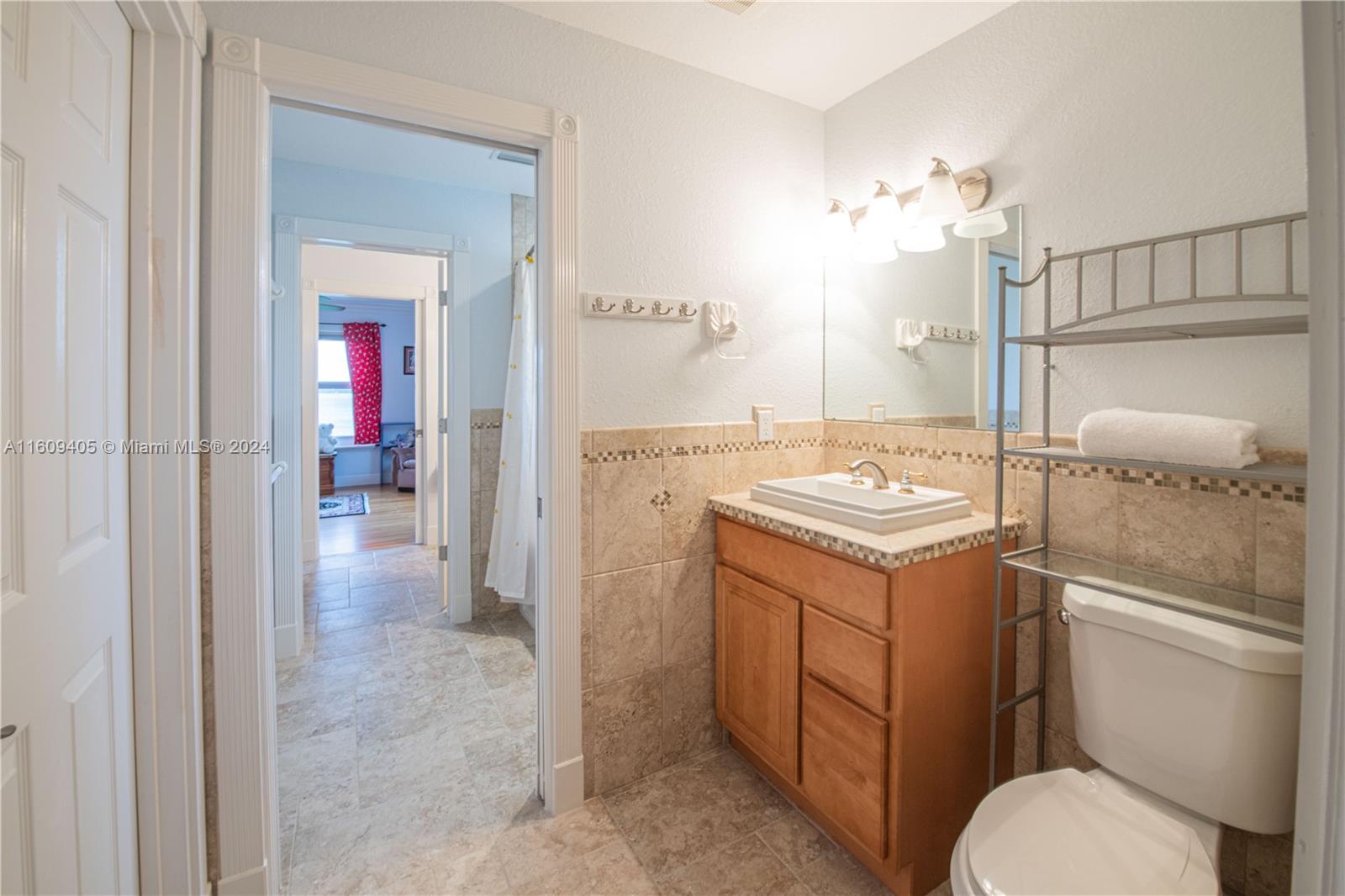 Broadview Manor - Residential