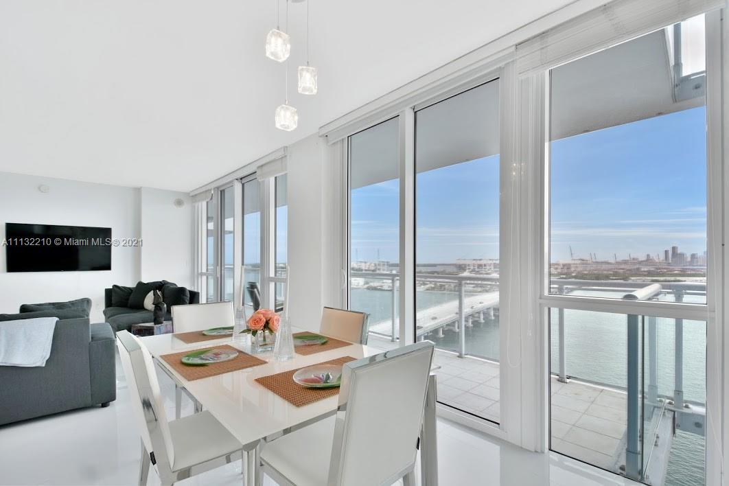 THE BENTLEY BAY CONDO - Residential Lease
