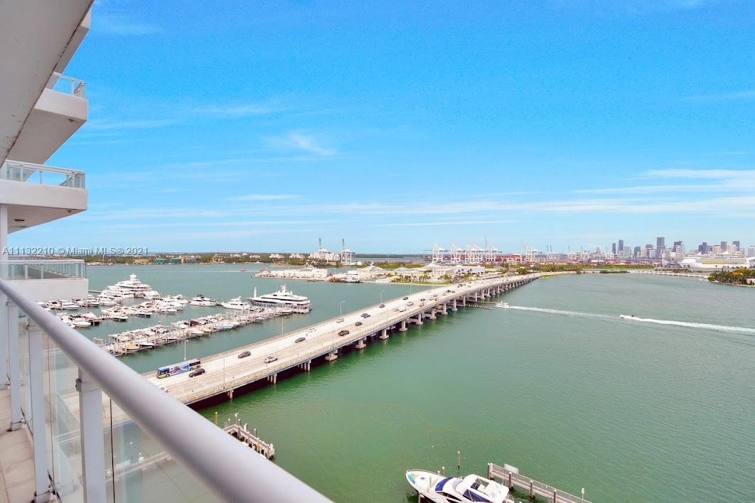THE BENTLEY BAY CONDO - Residential Lease