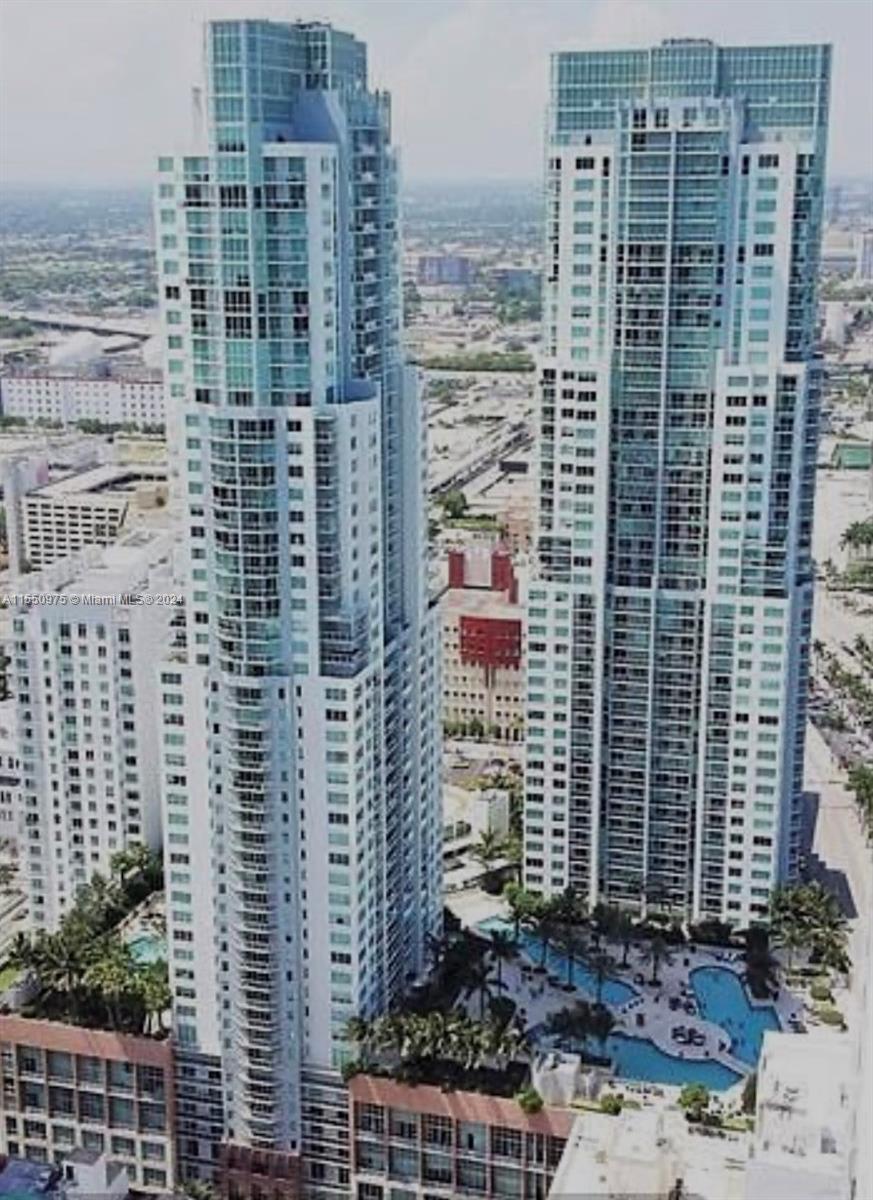 VIZCAYNE SOUTH CONDO - Residential Lease