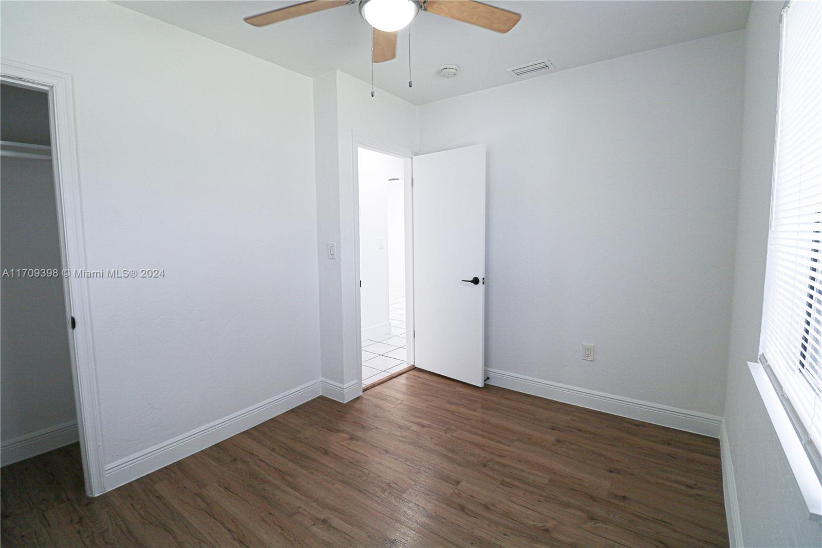 FLORAL PARK 1ST AMD - Residential Lease