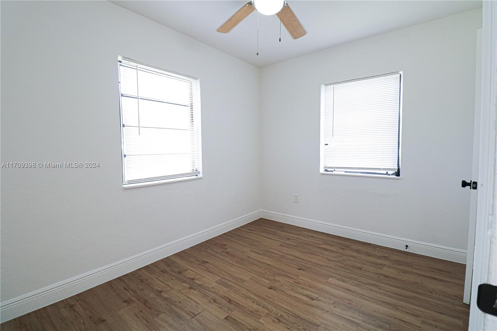 FLORAL PARK 1ST AMD - Residential Lease