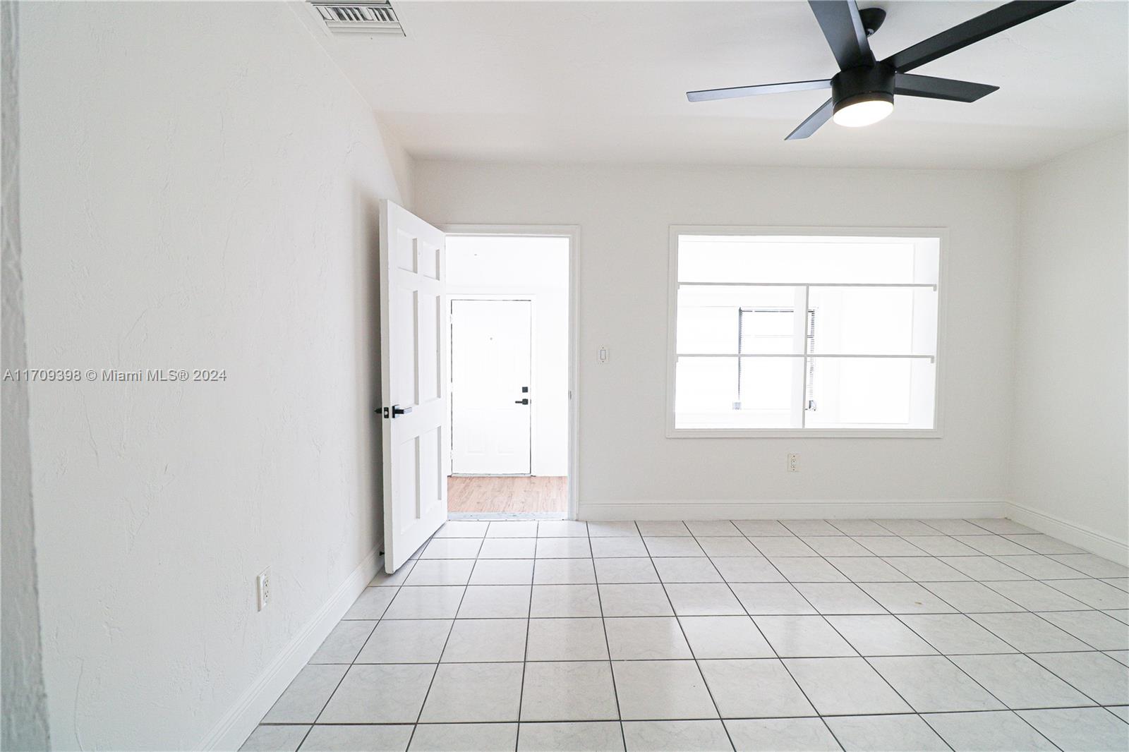 FLORAL PARK 1ST AMD - Residential Lease