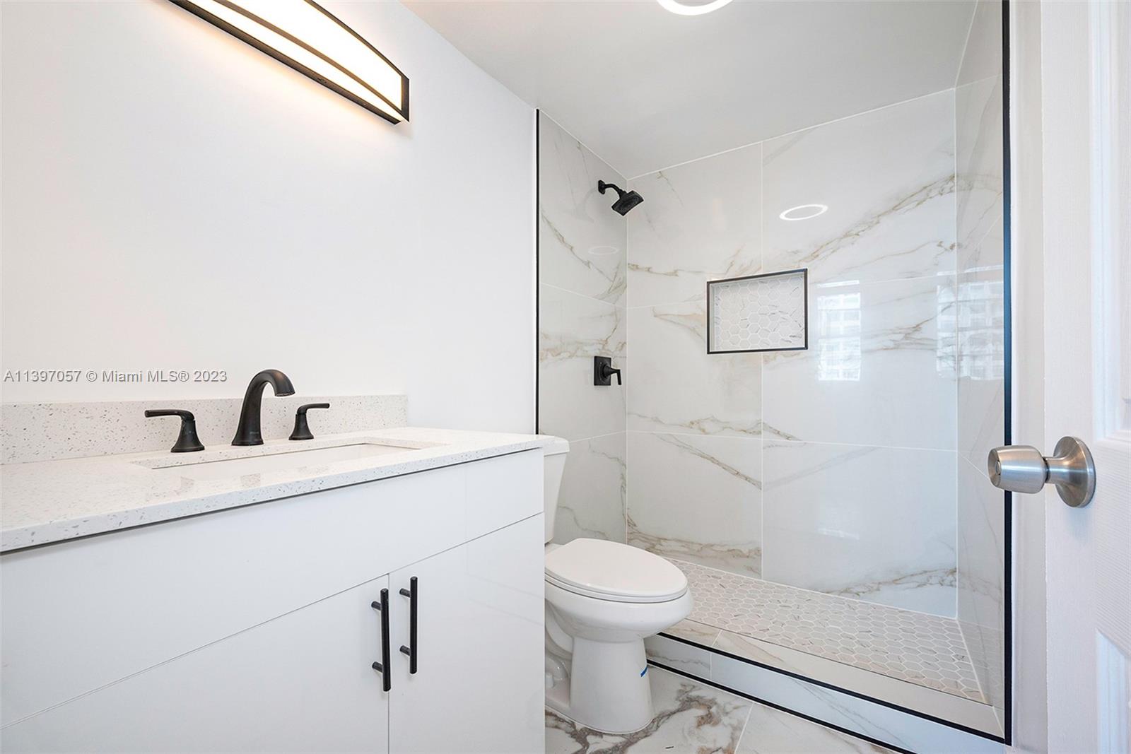 FOUR AMBASSADORS CONDO PH - Residential Lease