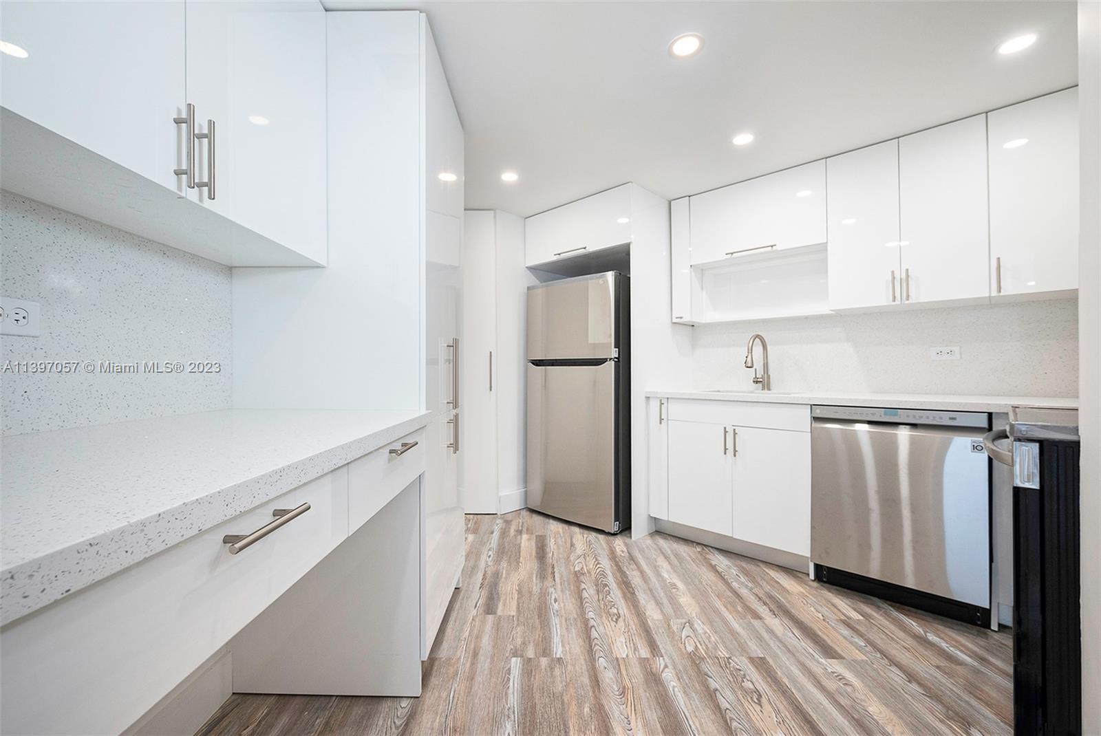 FOUR AMBASSADORS CONDO PH - Residential Lease