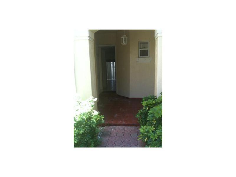 HAWKSNEST - Residential Lease