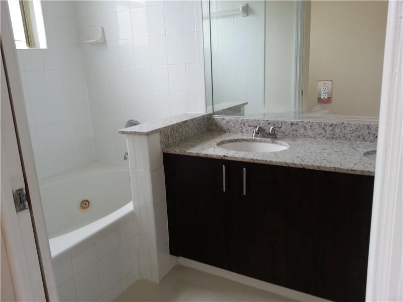 HAWKSNEST - Residential Lease