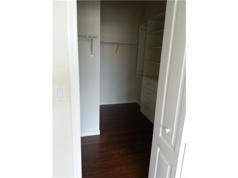 HAWKSNEST - Residential Lease
