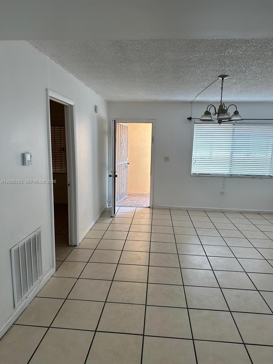 HORIZONS WEST - Residential Lease