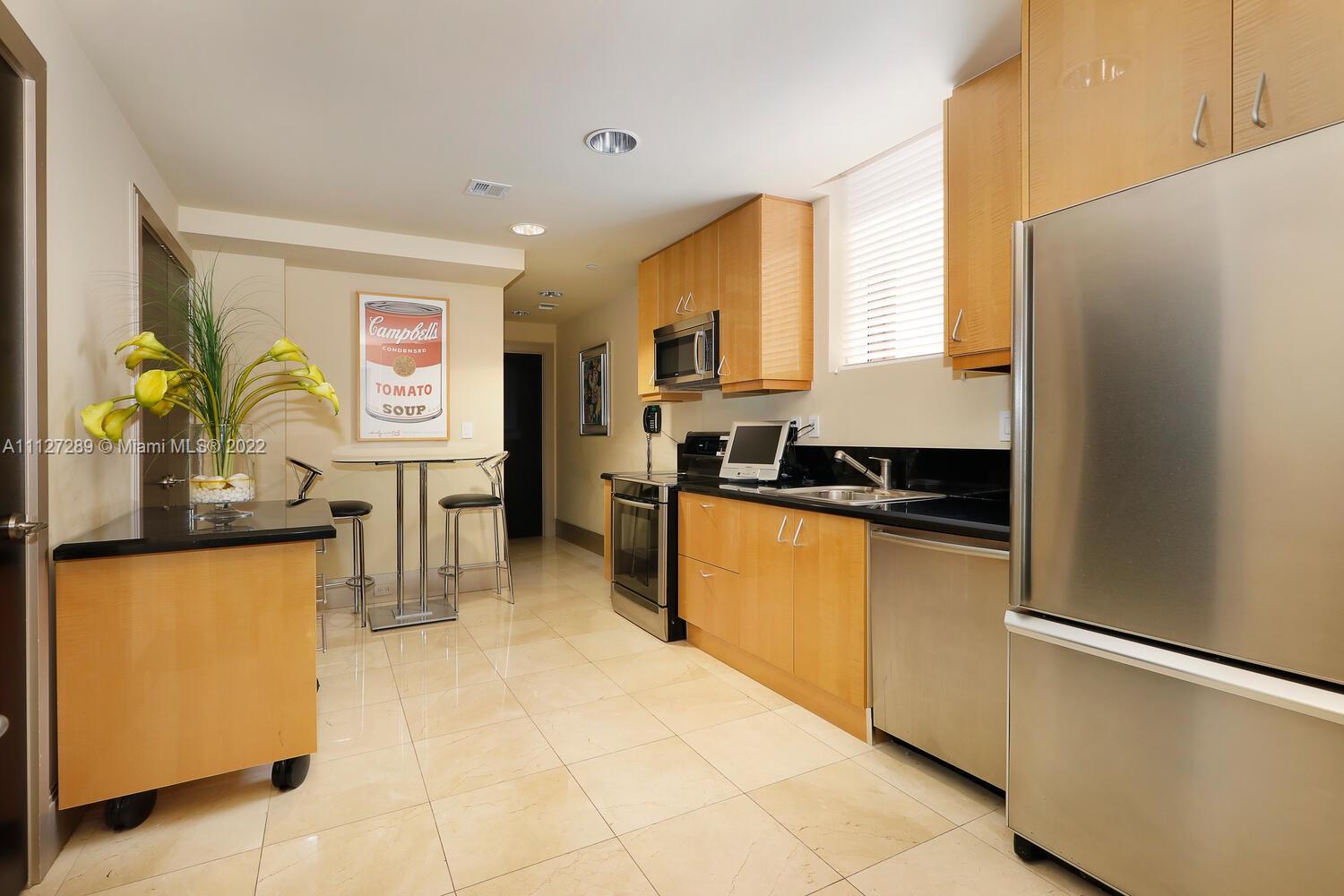 THE GABLES CONDO - Residential