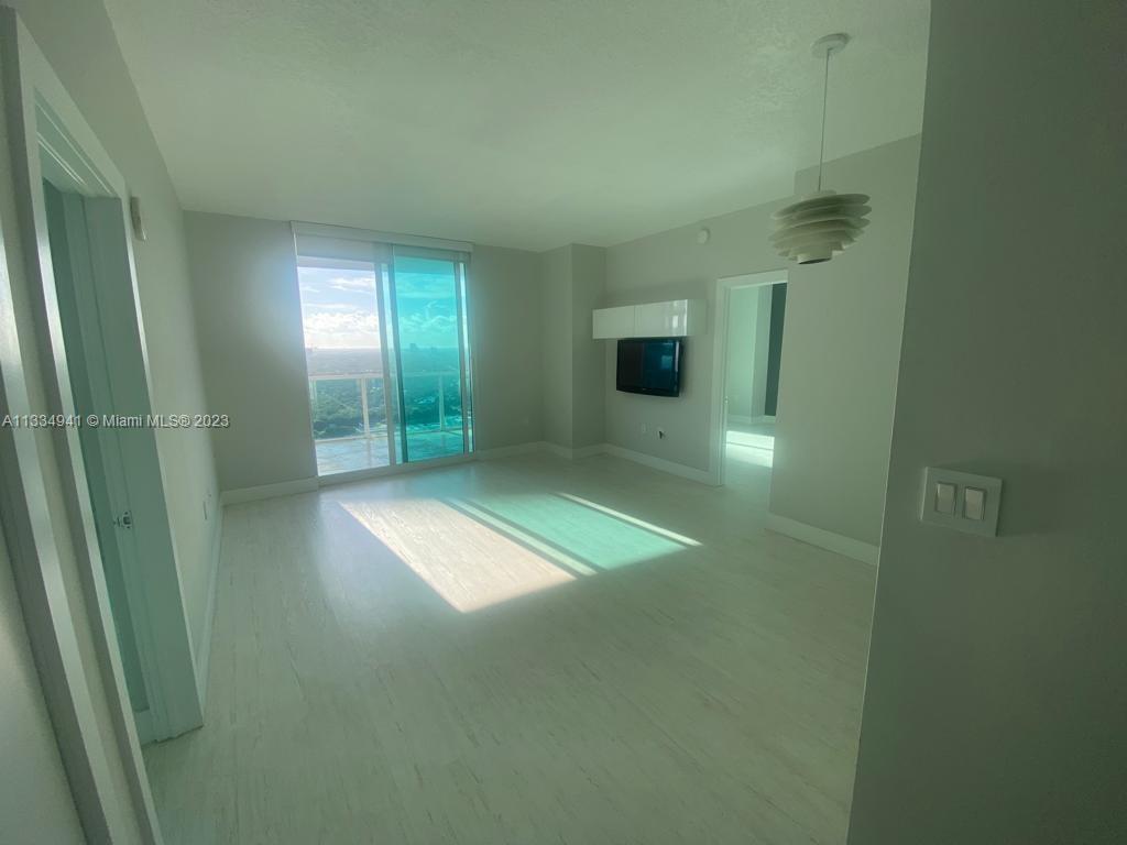 SKYLINE ON BRICKELL CONDO - Residential Lease