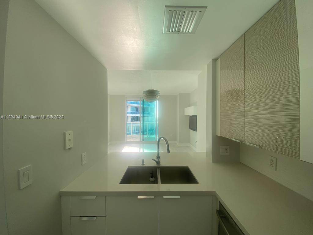 SKYLINE ON BRICKELL CONDO - Residential Lease