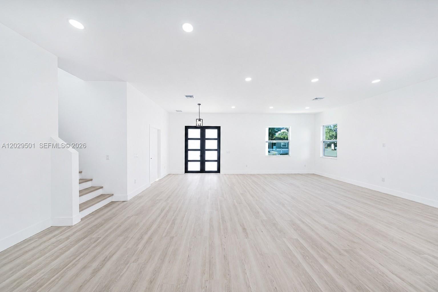RENWICK - Residential