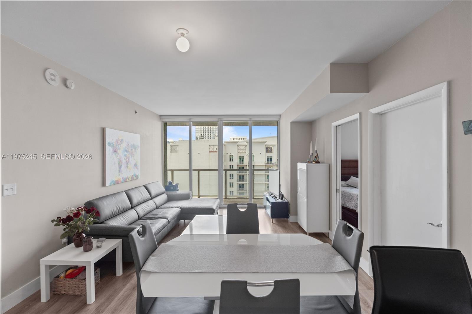 VIZCAYNE NORTH CONDO - Residential