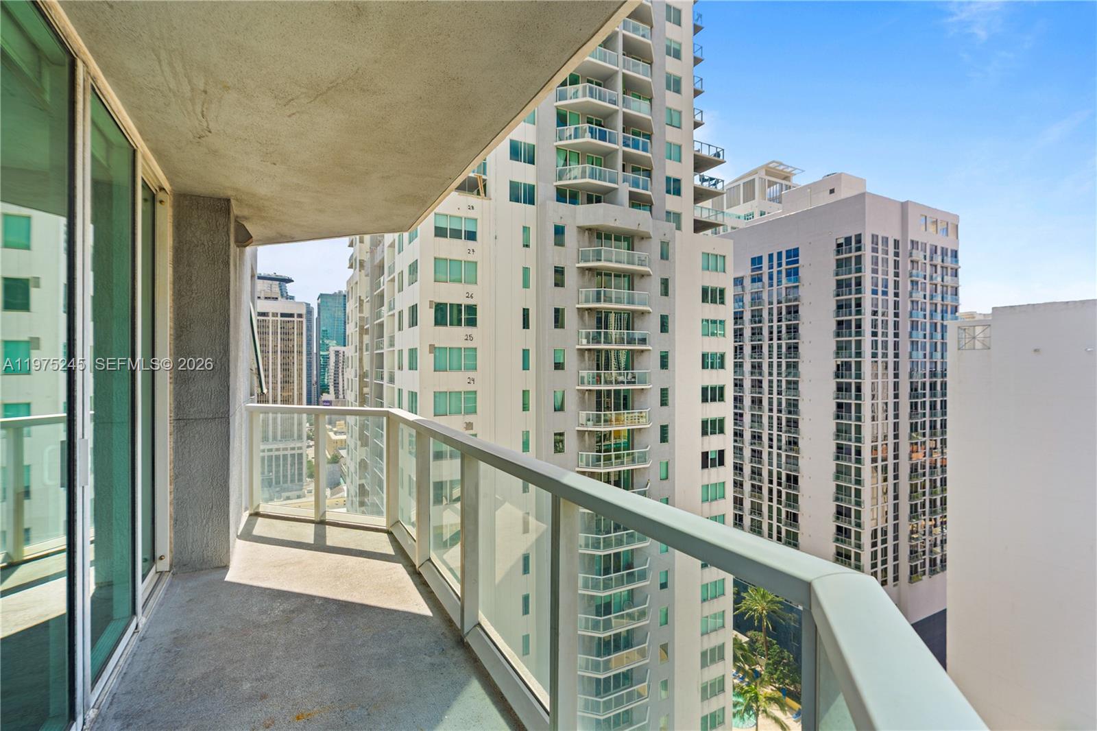 VIZCAYNE NORTH CONDO - Residential