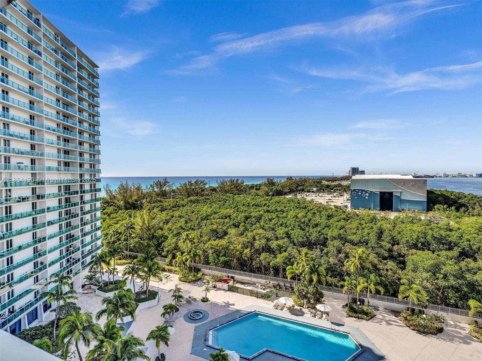 ARLEN HOUSE EAST CONDO - Residential