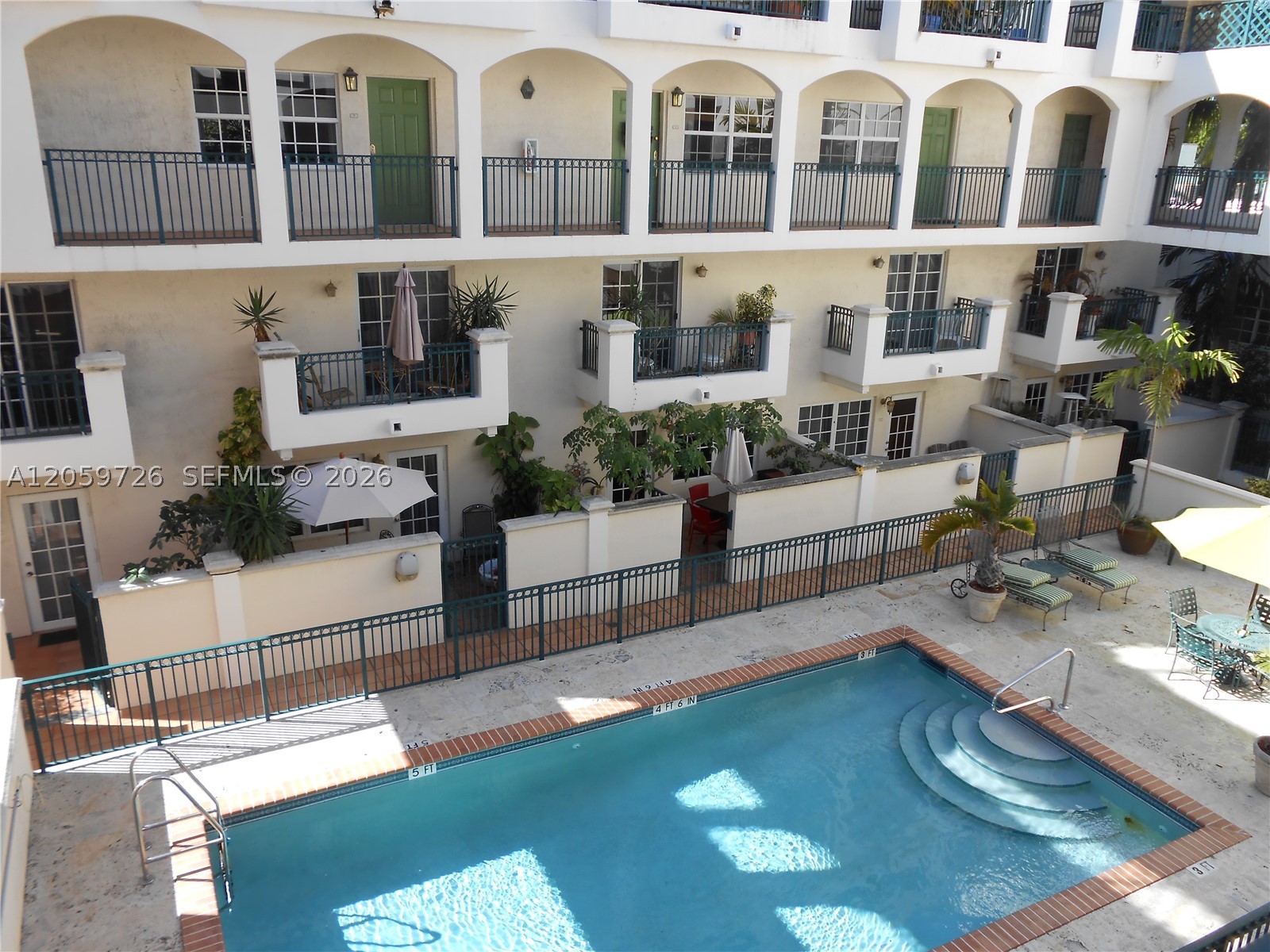 ARMITAGE PLACE NO 3 CONDO - Residential