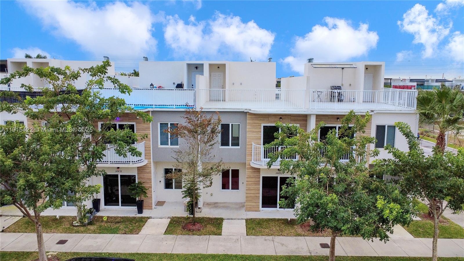 PARADISE ONE - Residential