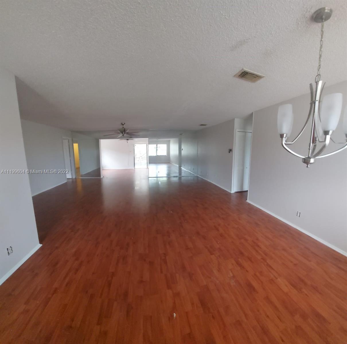 AMERICAN HOMES AT BOCA RA - Residential Lease