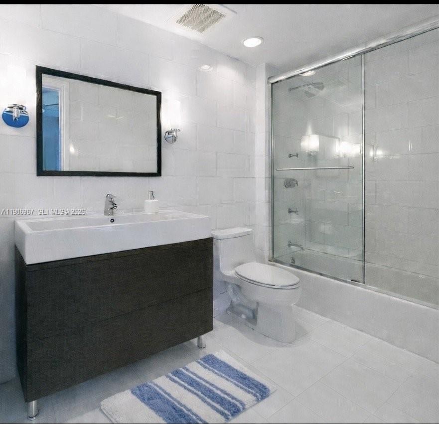 BEACH CLUB THREE CONDO - Residential