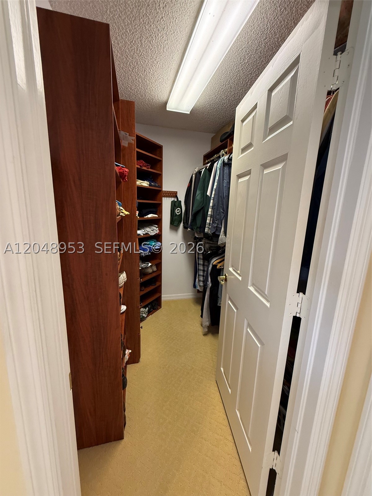 ENCANTADA - Residential