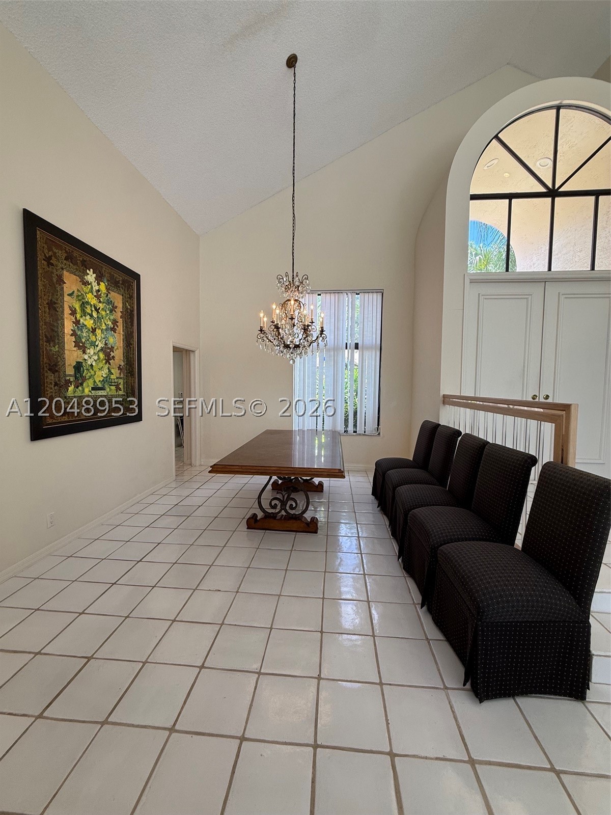 ENCANTADA - Residential