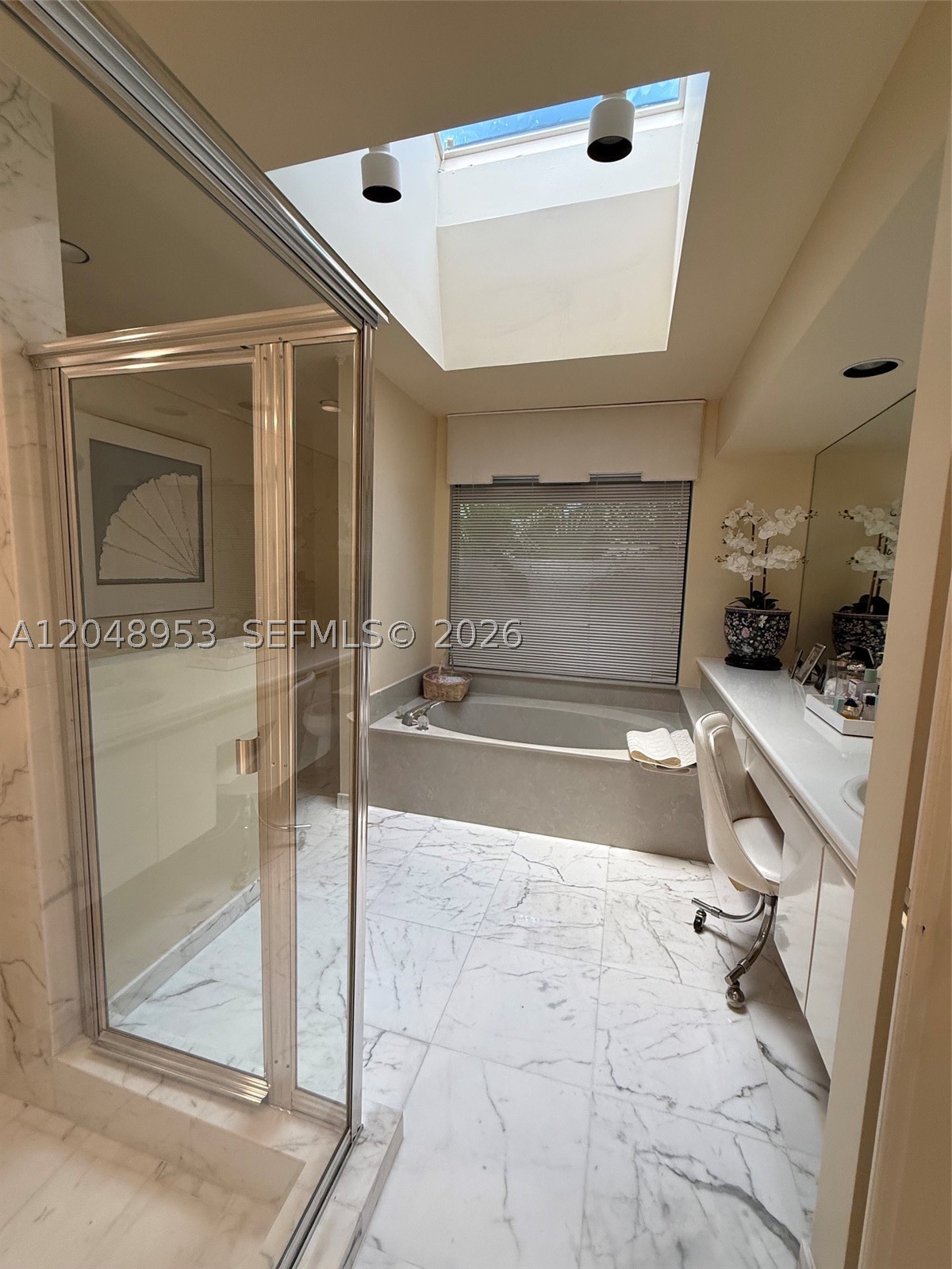 ENCANTADA - Residential