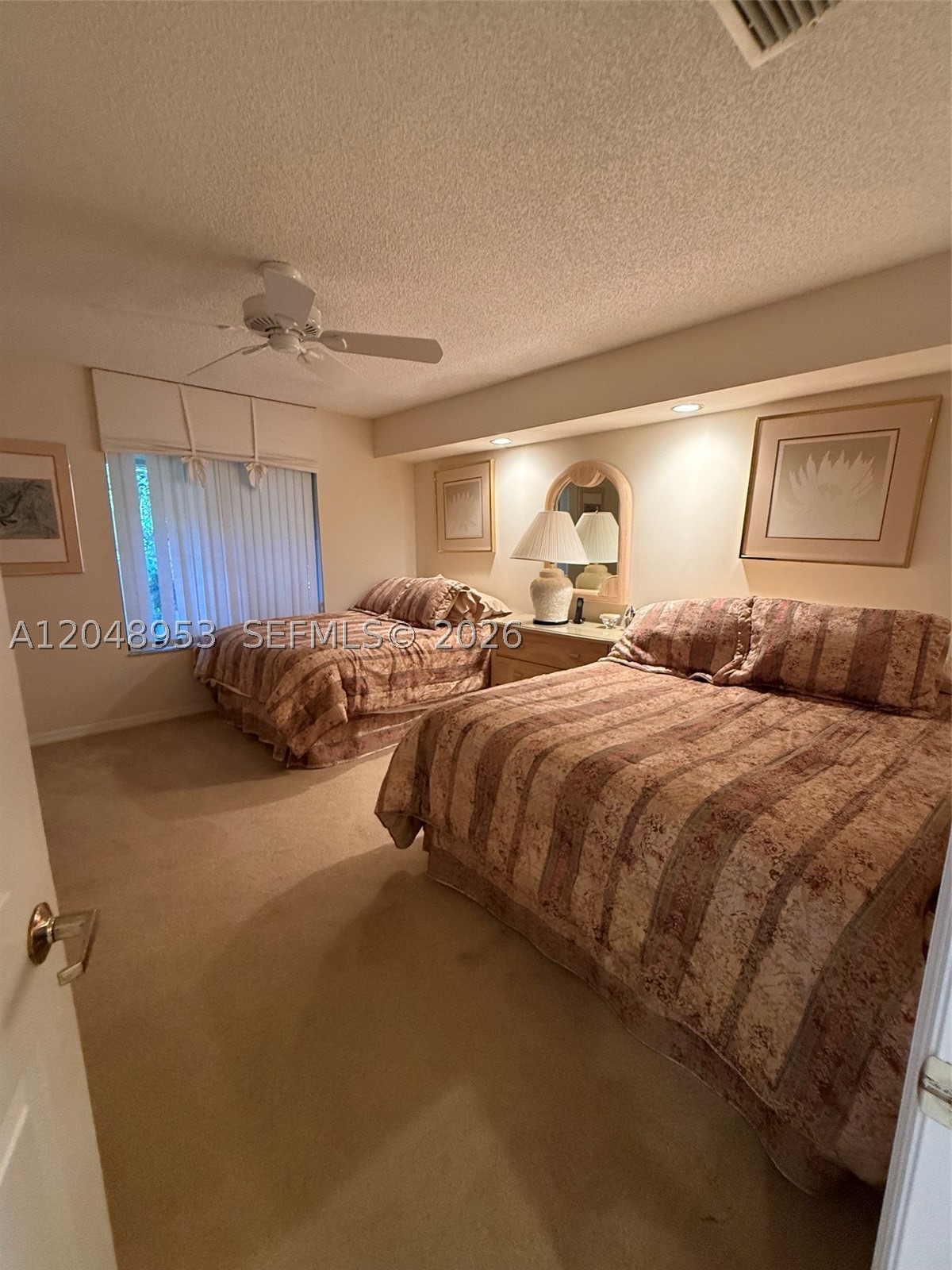 ENCANTADA - Residential