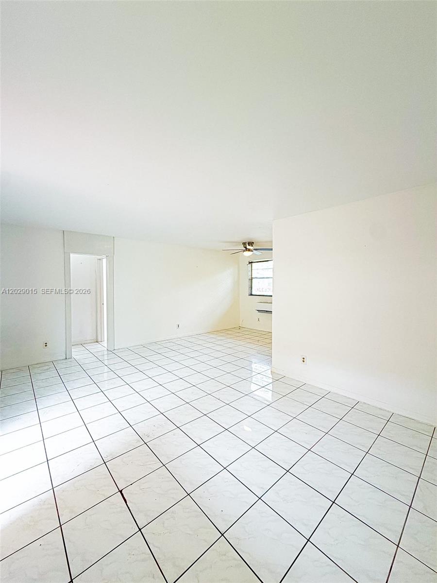 PRESIDENT GRANT APTS ASSO - Residential Lease