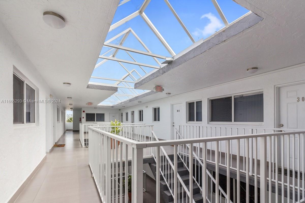 ISLE OF NORMANDY-MIAMI VI - Residential Lease