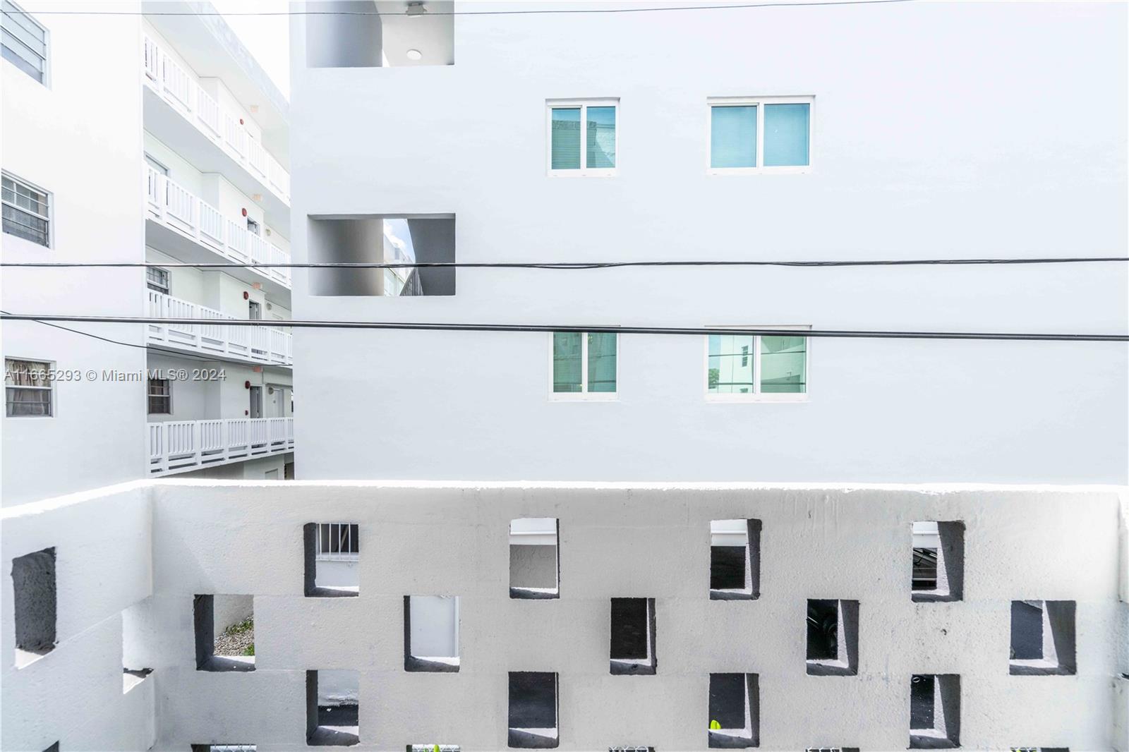 ISLE OF NORMANDY-MIAMI VI - Residential Lease