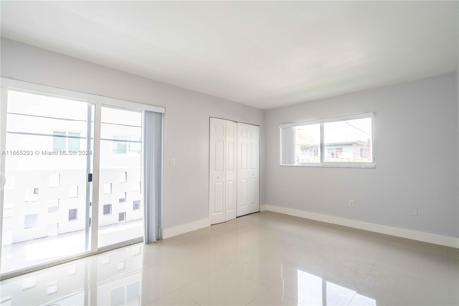 ISLE OF NORMANDY-MIAMI VI - Residential Lease