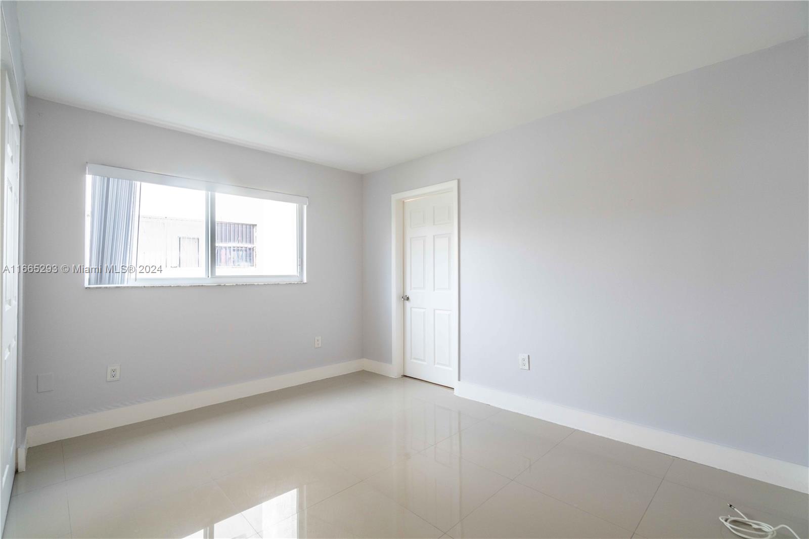 ISLE OF NORMANDY-MIAMI VI - Residential Lease