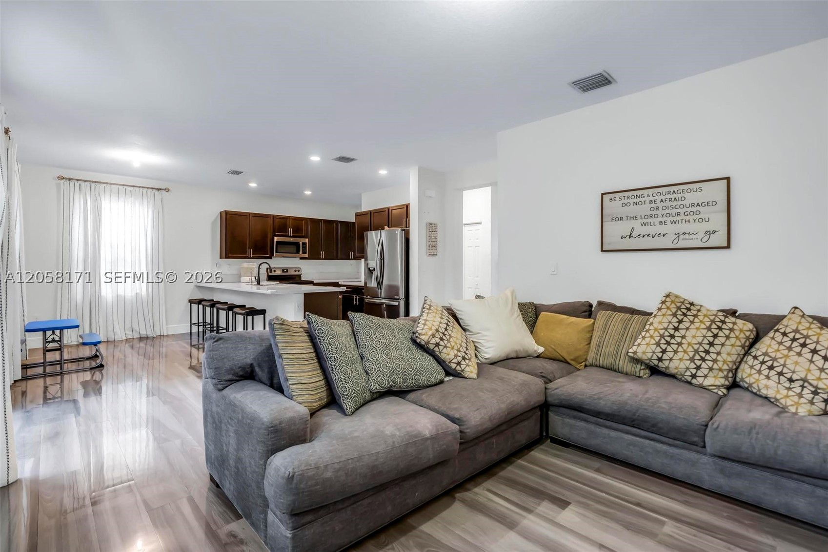 AQUABELLA SECTION TWO - Residential