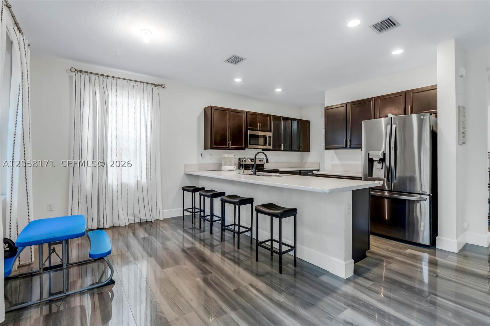 AQUABELLA SECTION TWO - Residential