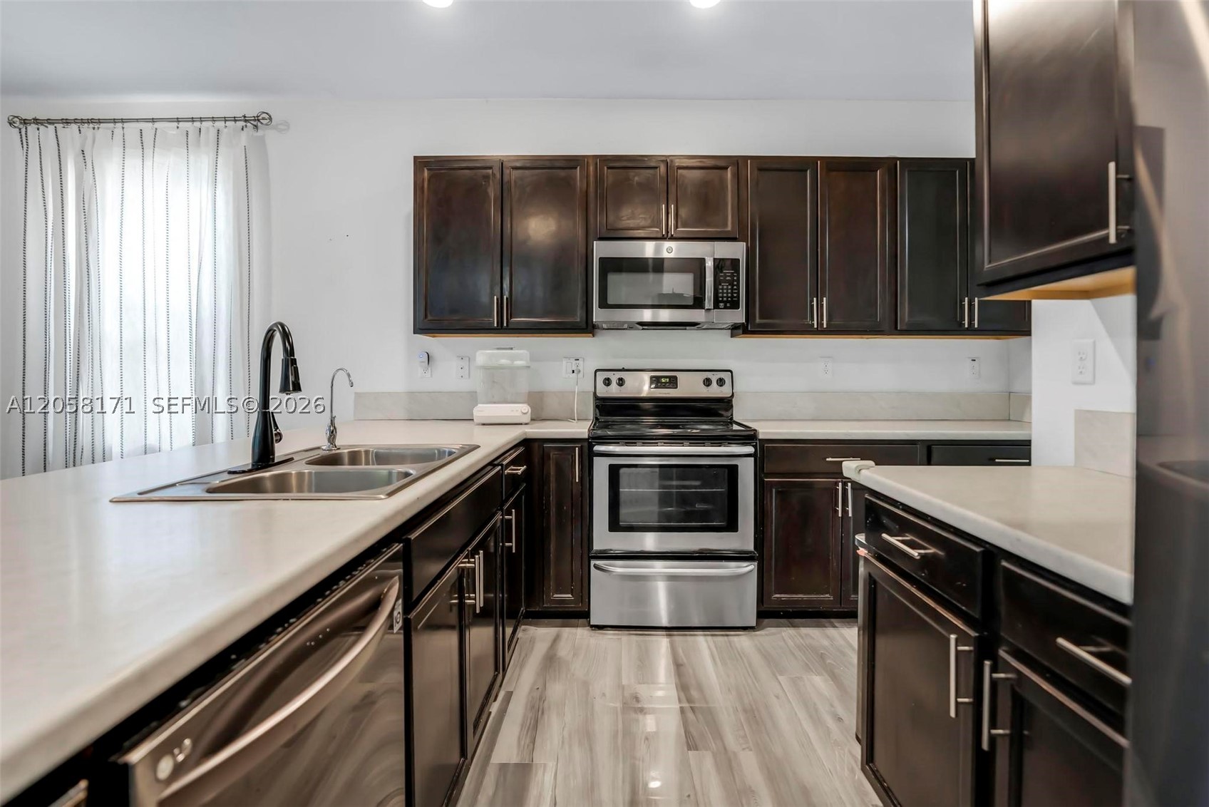 AQUABELLA SECTION TWO - Residential