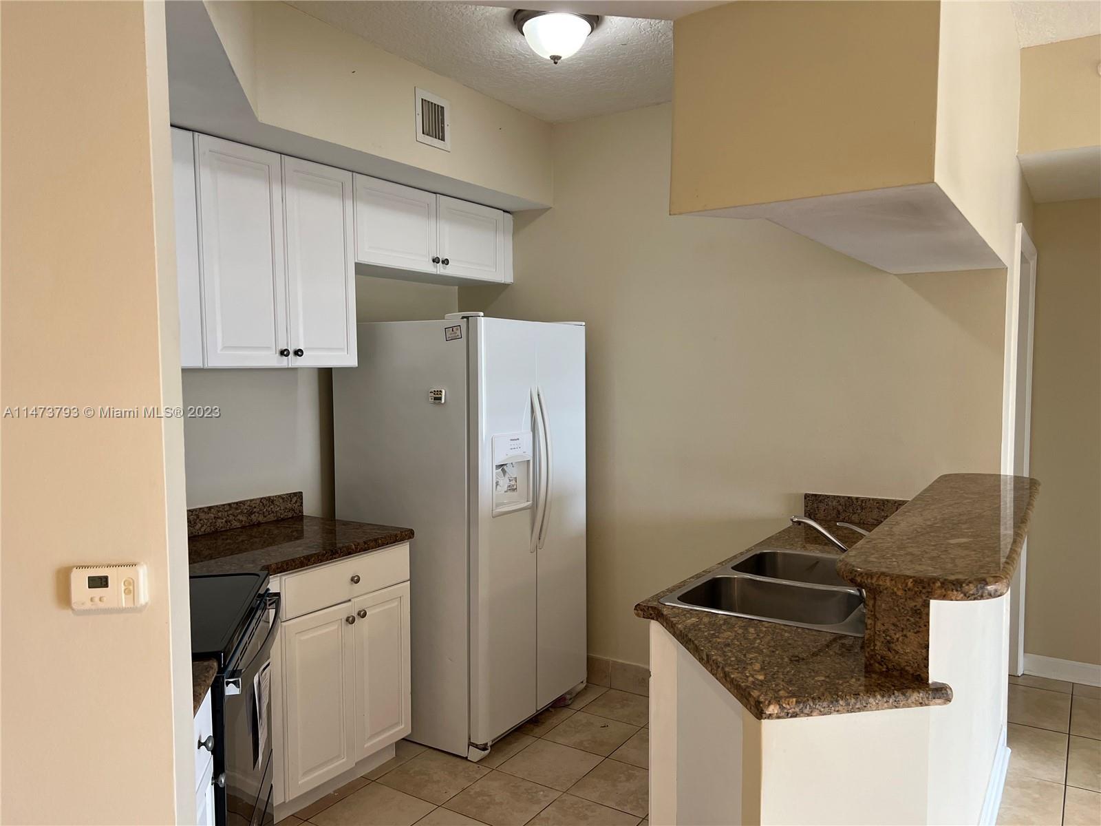 GABLES PARK TOWER - Residential Lease