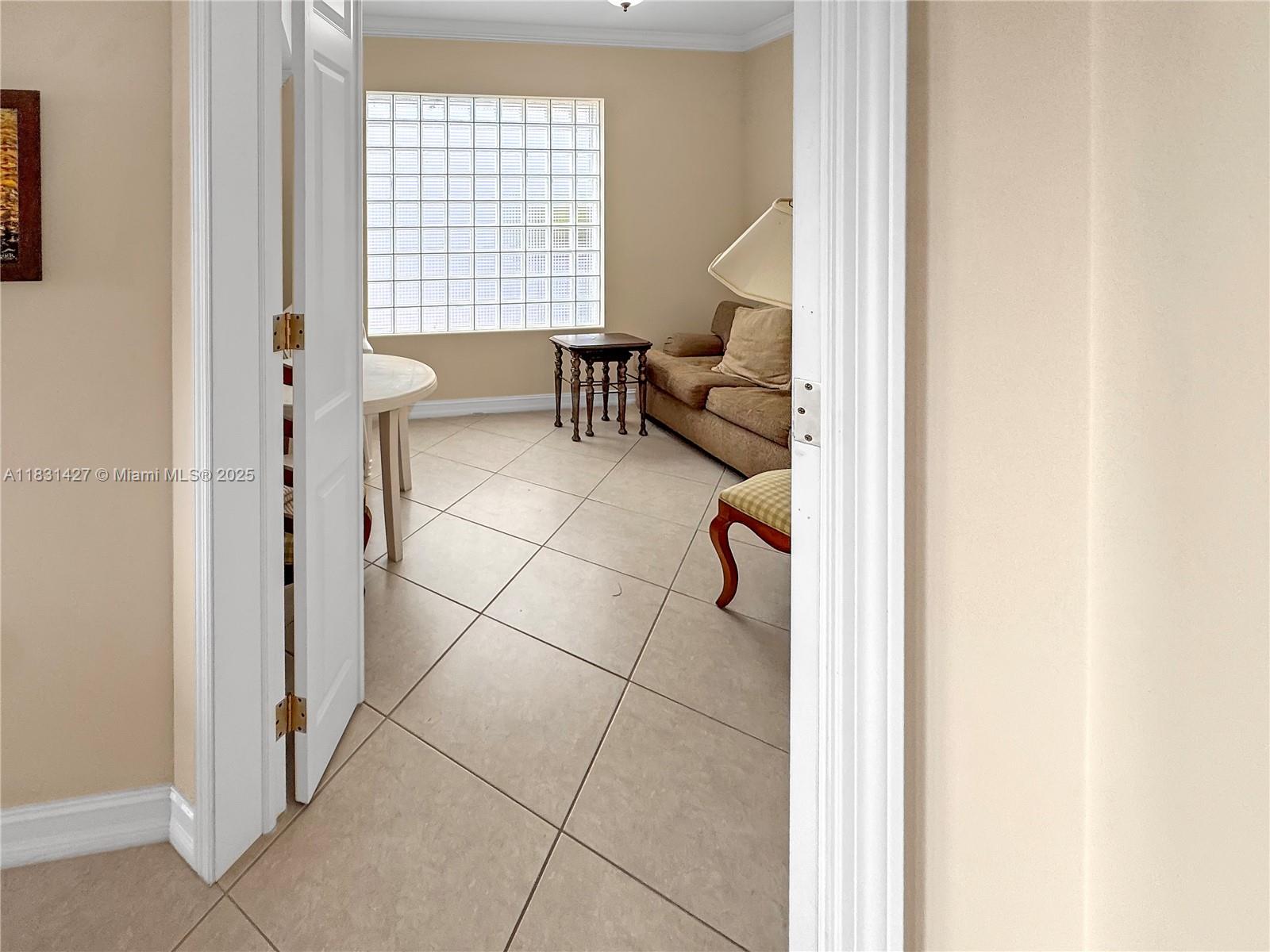 AVENTURA LAKES - PHASE II - Residential