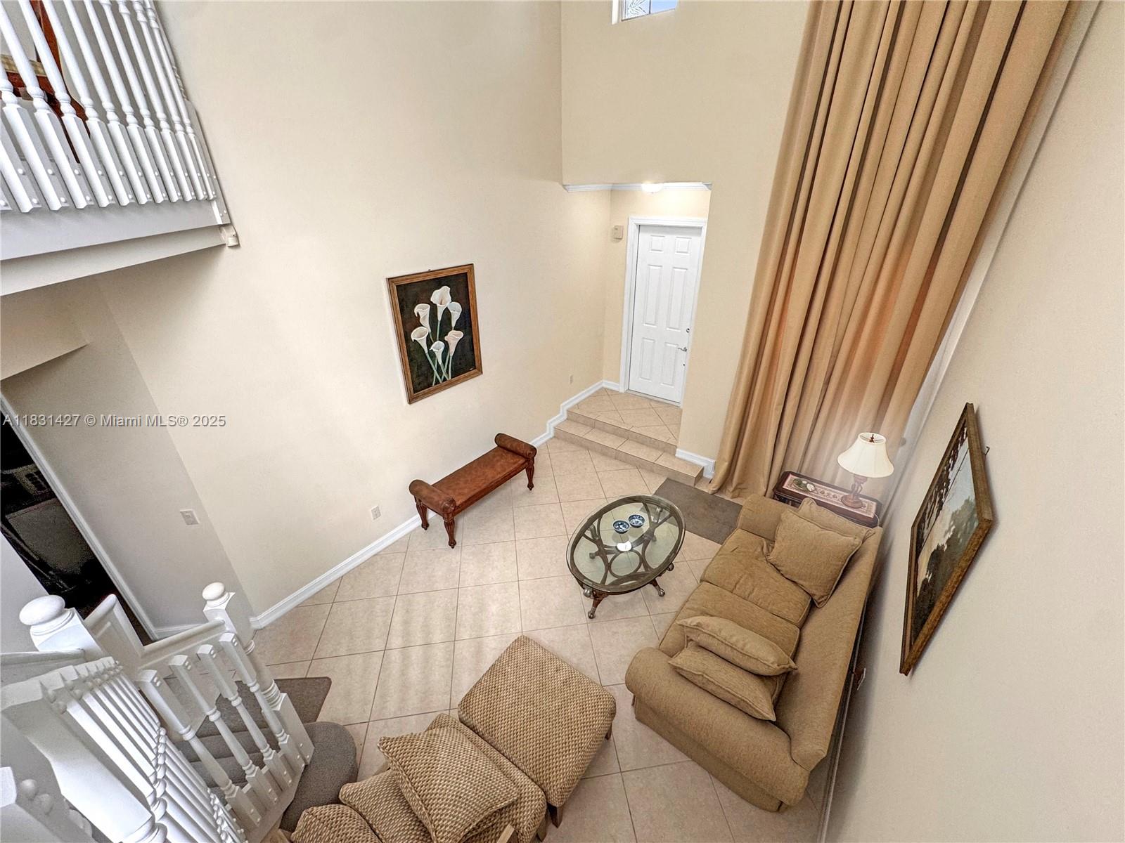 AVENTURA LAKES - PHASE II - Residential